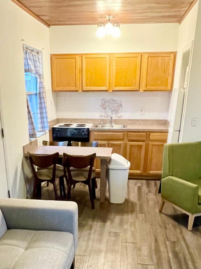 Surf Studio Beach Resort Cocoa Beach Esterno foto