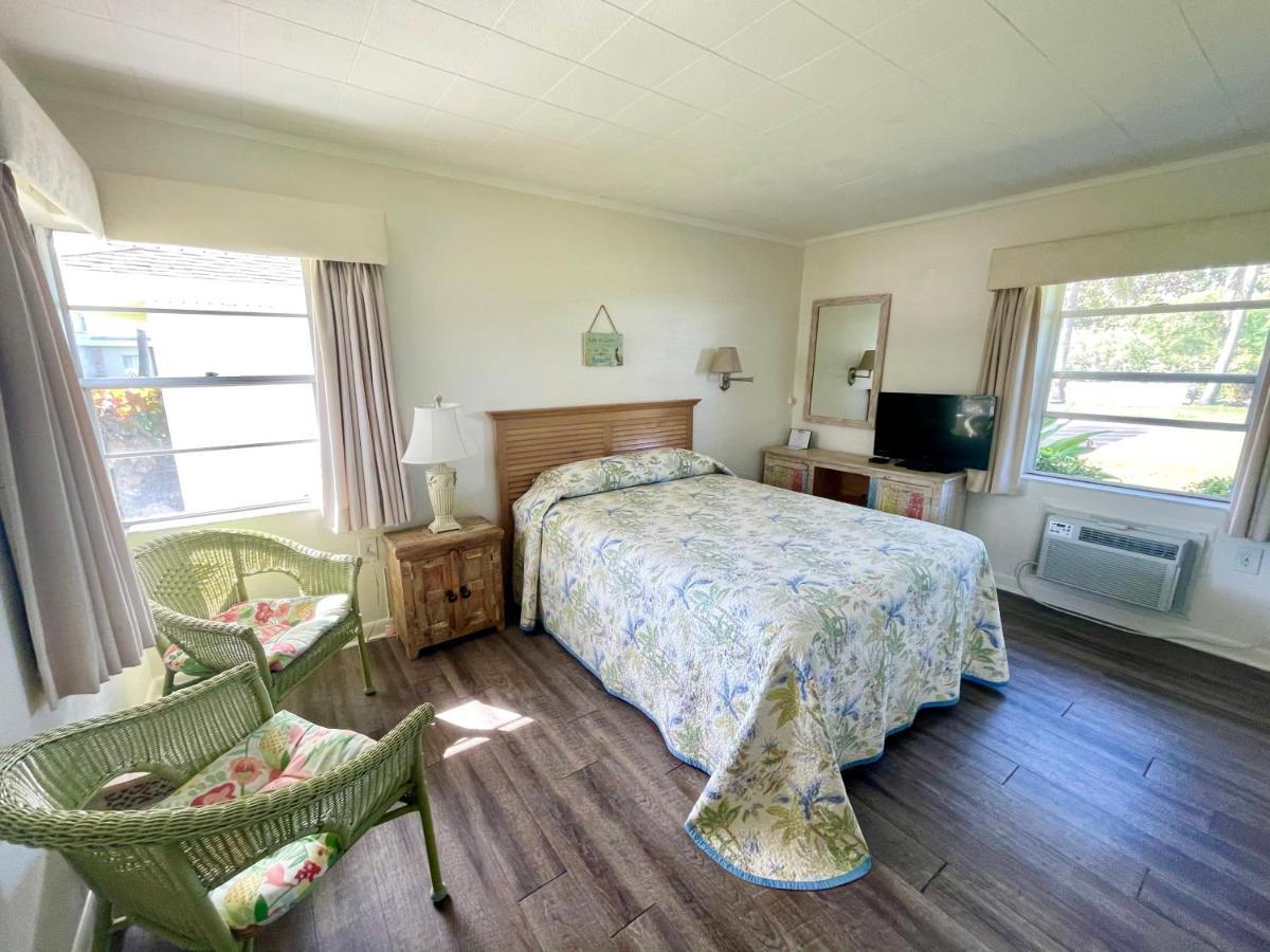 Surf Studio Beach Resort Cocoa Beach Esterno foto