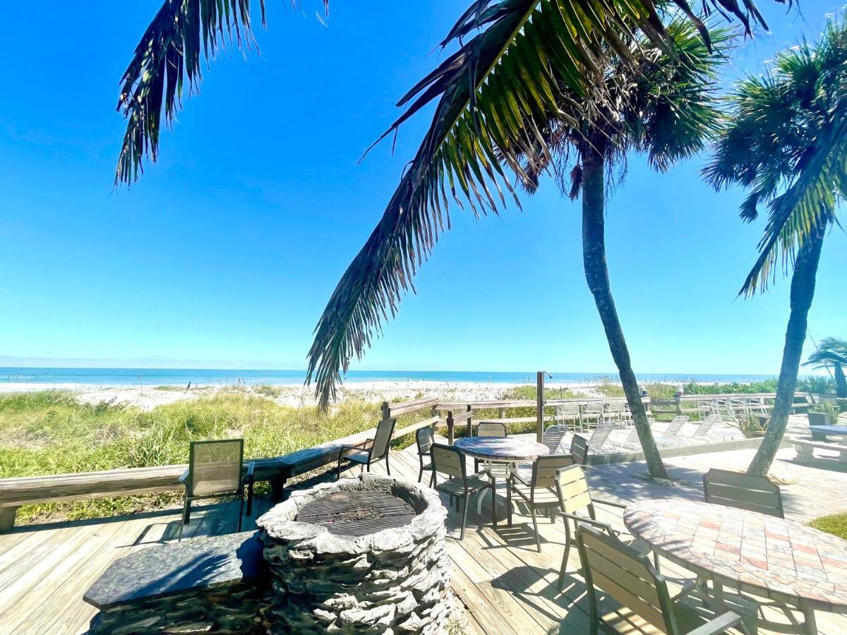 Surf Studio Beach Resort Cocoa Beach Esterno foto