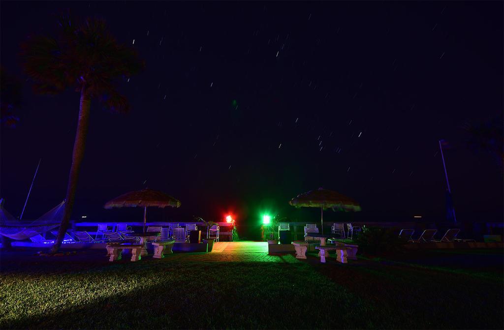 Surf Studio Beach Resort Cocoa Beach Esterno foto