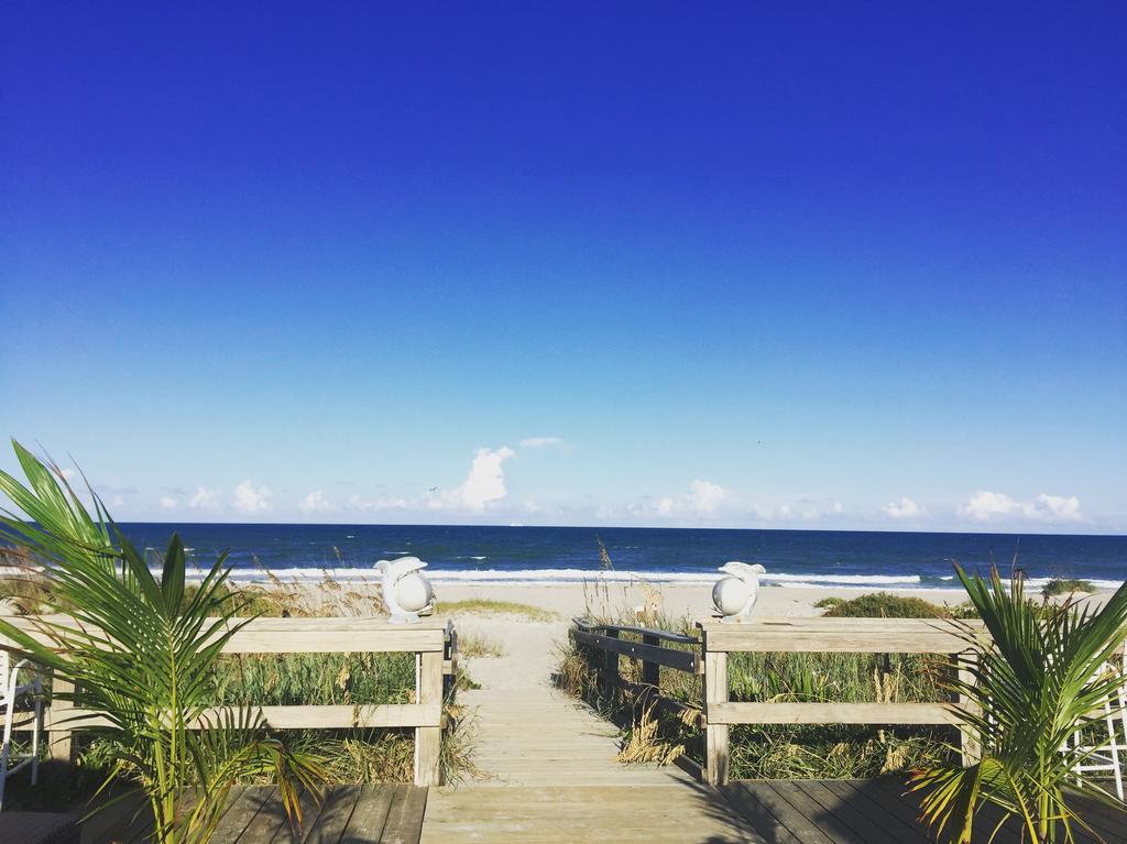 Surf Studio Beach Resort Cocoa Beach Esterno foto